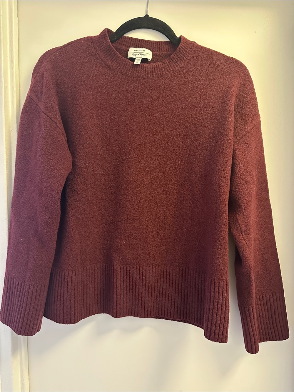 Crewneck Burgundy Sweater